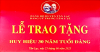 ĐẢNG ỦY TRUNG TÂM Y TẾ HUYỆN TÂN LẠC TỔ CHỨC LỄ TRAO TẶNG HUY HIỆU 30 NĂM TUỔI ĐẢNG CHO ĐỒNG CHÍ TRẦN QUỐC MẠNH