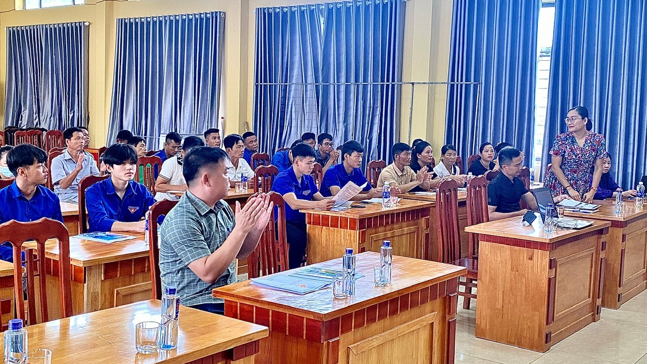 TẬP HUẤN QUẢN LÝ GEN BỆNH TAN MÁU BẨM SINH (THALASSEMIA) TẠI XÃ LỖ SƠN, HUYỆN TÂN LẠC