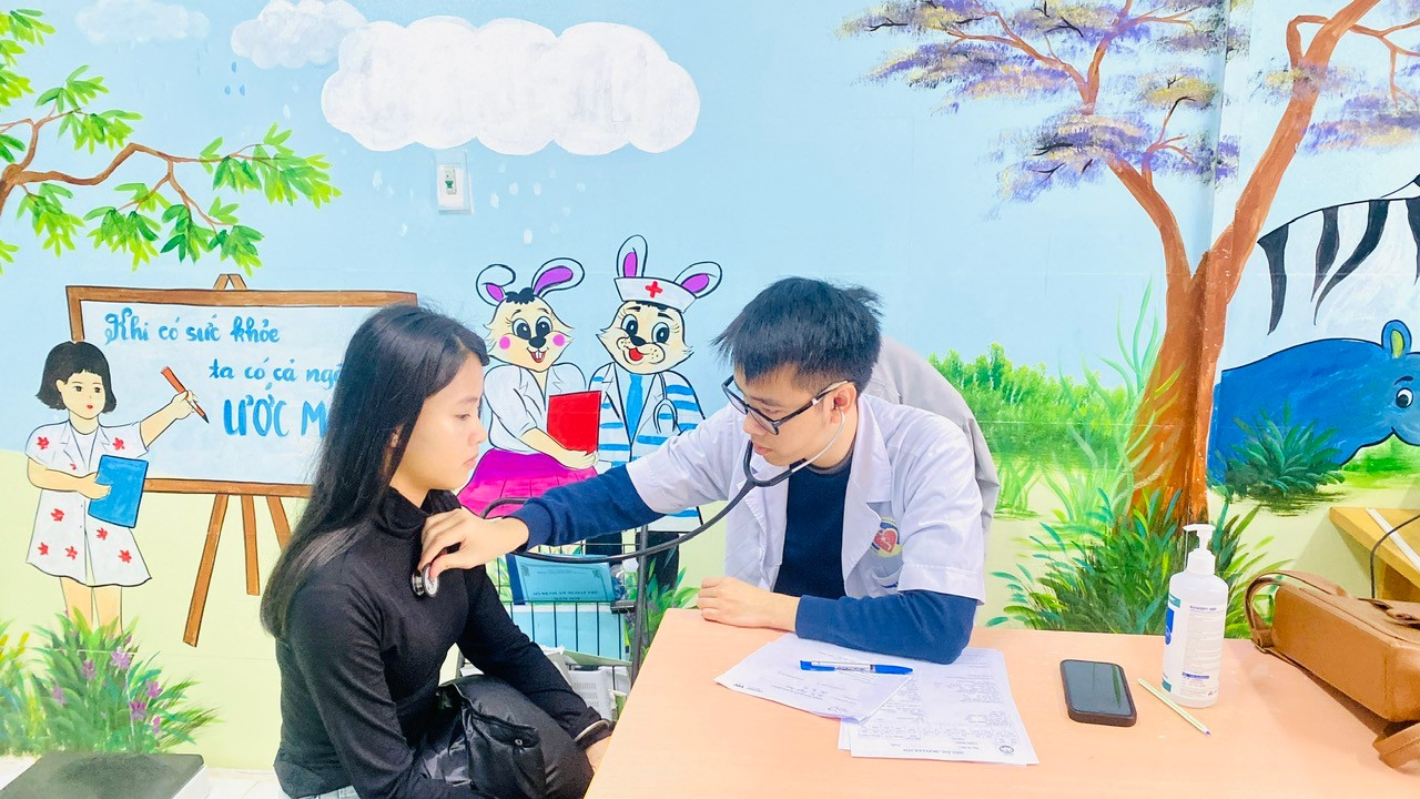 KHÁM SÀNG LỌC BỆNH TIM MIỄN PHÍ CHO TRẺ EM  TẠI TRUNG TÂM Y TẾ KHU VỰC TÂN LẠC